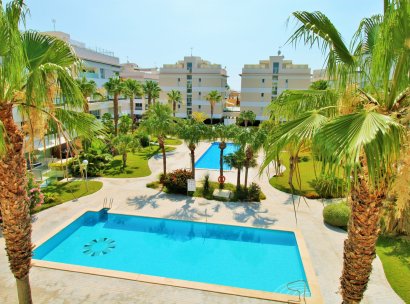 Appartement · Herverkoop - Orihuela Costa · Los Dolses · Alicante · Spanje