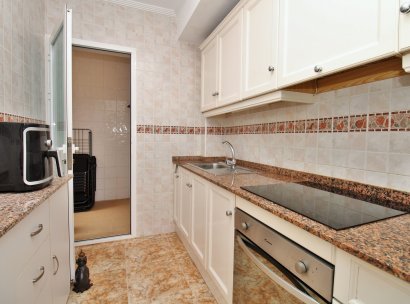 Lägenhet · Återförsäljning - Punta Prima · Alicante · Spanien