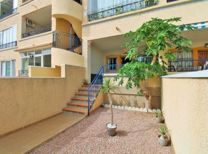 Lägenhet · Återförsäljning - Punta Prima · Alicante · Spanien