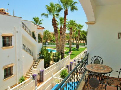 Appartement · Herverkoop - Orihuela Costa · PAU 8 · Alicante · Spanje