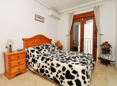 Appartement · Herverkoop - Orihuela Costa · PAU 8 · Alicante · Spanje
