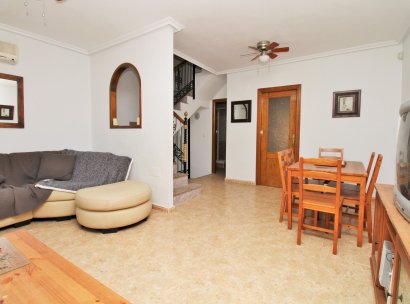Radhus · Återförsäljning - Orihuela Costa · Villamartín · Alicante · Spanien
