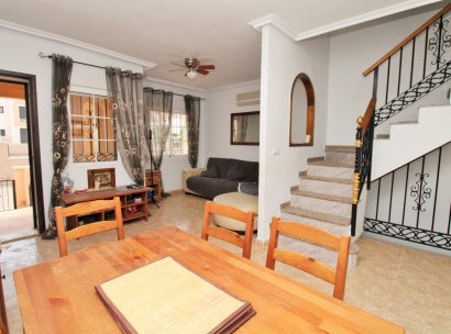 Radhus · Återförsäljning - Orihuela Costa · Villamartín · Alicante · Spanien