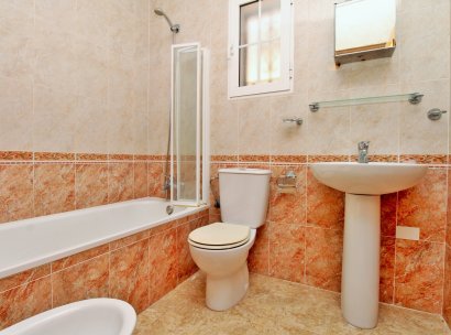 Radhus · Återförsäljning - Orihuela Costa · Villamartín · Alicante · Spanien