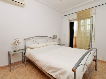 Radhus · Återförsäljning - Orihuela Costa · Villamartín · Alicante · Spanien