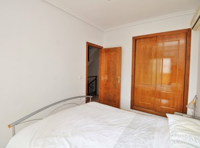 Radhus · Återförsäljning - Orihuela Costa · Villamartín · Alicante · Spanien
