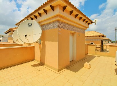 Radhus · Återförsäljning - Orihuela Costa · Villamartín · Alicante · Spanien