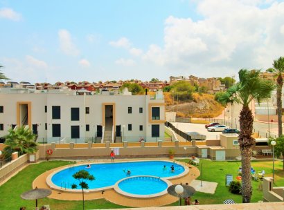 Radhus · Återförsäljning - Orihuela Costa · Villamartín · Alicante · Spanien