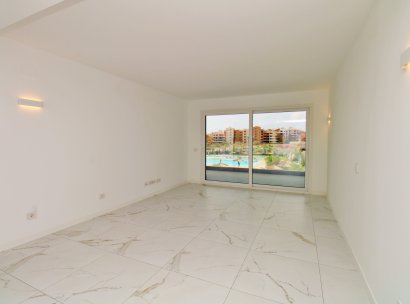 Lägenhet · Återförsäljning - Punta Prima · Alicante · Spanien