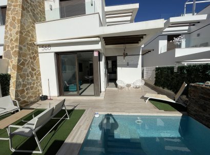 Parhus · Återförsäljning - Orihuela Costa · Villamartín · Alicante · Spanien
