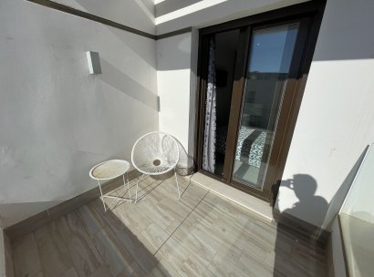 Parhus · Återförsäljning - Orihuela Costa · Villamartín · Alicante · Spanien