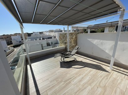 Parhus · Återförsäljning - Orihuela Costa · Villamartín · Alicante · Spanien