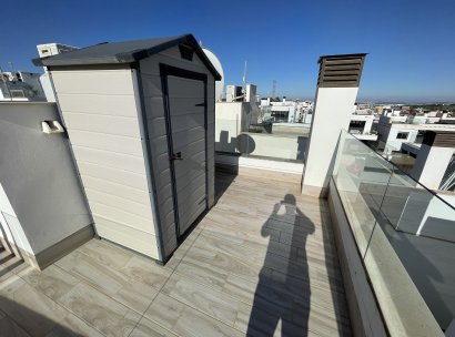 Parhus · Återförsäljning - Orihuela Costa · Villamartín · Alicante · Spanien