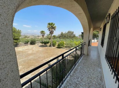 Vrijstaande villa · Herverkoop - El Rebolledo · Alicante · Spanje
