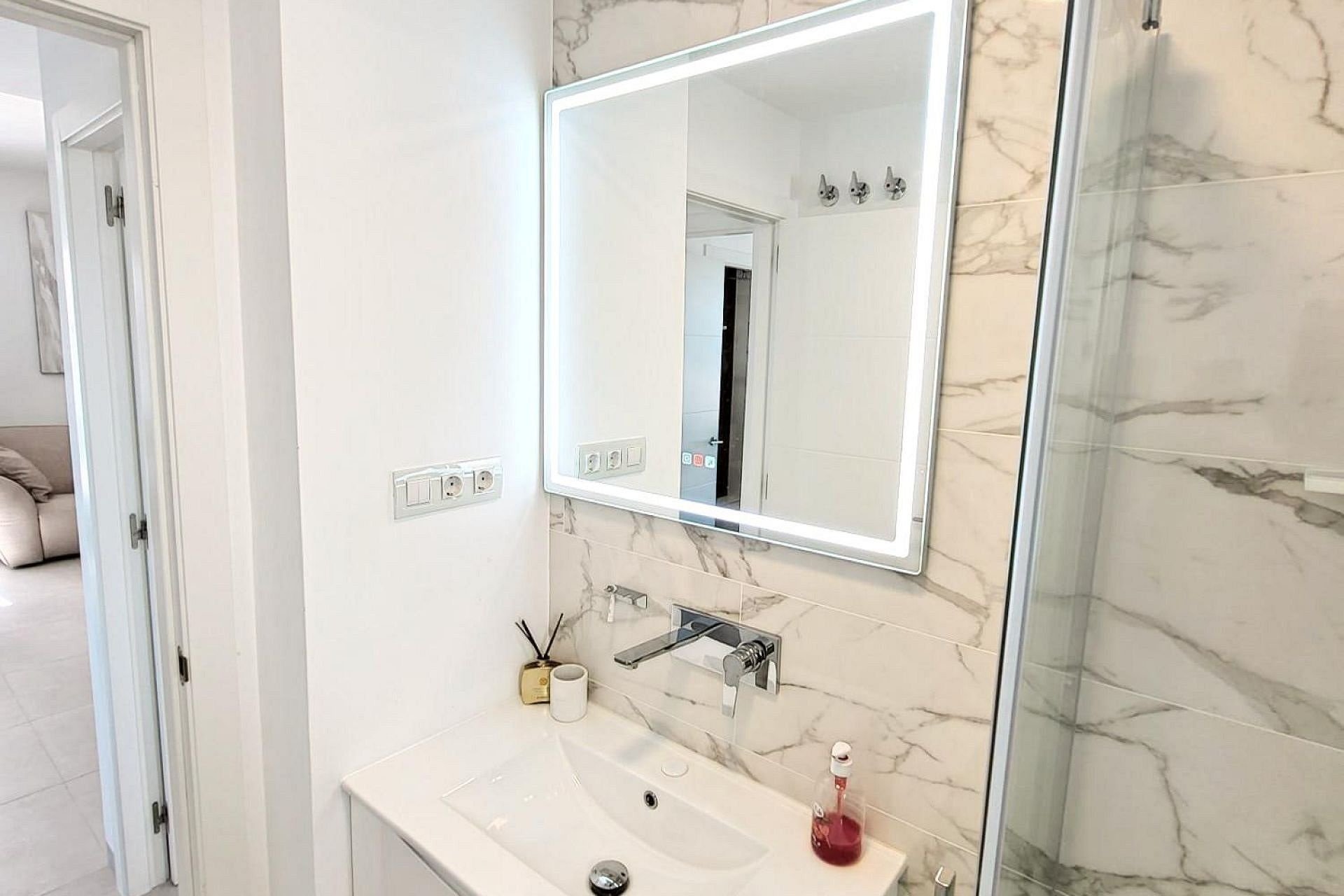 Reventa - Apartamento - San Miguel de Salinas