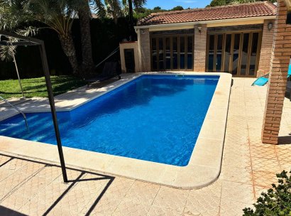 Vrijstaande villa · Herverkoop - Torrevieja · Los Balcones · Alicante · Spanje