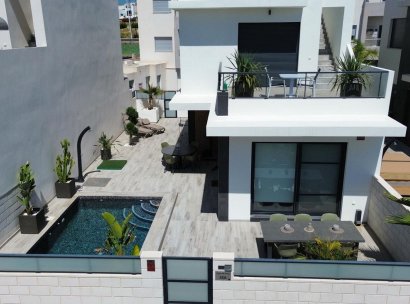 Fristående villa · Återförsäljning - Pinoso · Alicante · Spanien