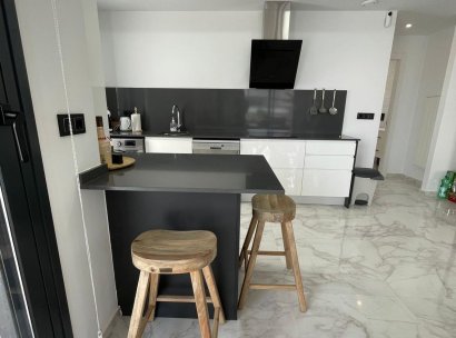 Fristående villa · Återförsäljning - Pinoso · Alicante · Spanien