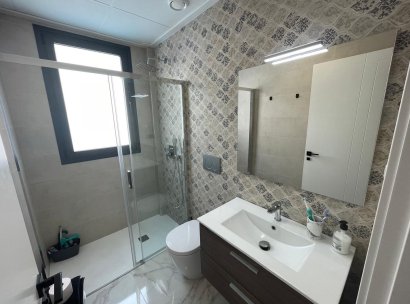 Fristående villa · Återförsäljning - Pinoso · Alicante · Spanien