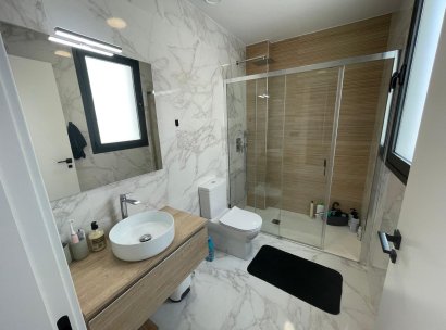 Fristående villa · Återförsäljning - Pinoso · Alicante · Spanien