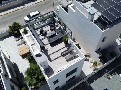 Fristående villa · Återförsäljning - Pinoso · Alicante · Spanien