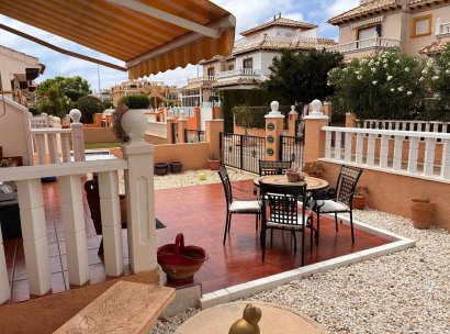 Parhus · Återförsäljning - Orihuela Costa · Lomas de Cabo Roig · Alicante · Spanien
