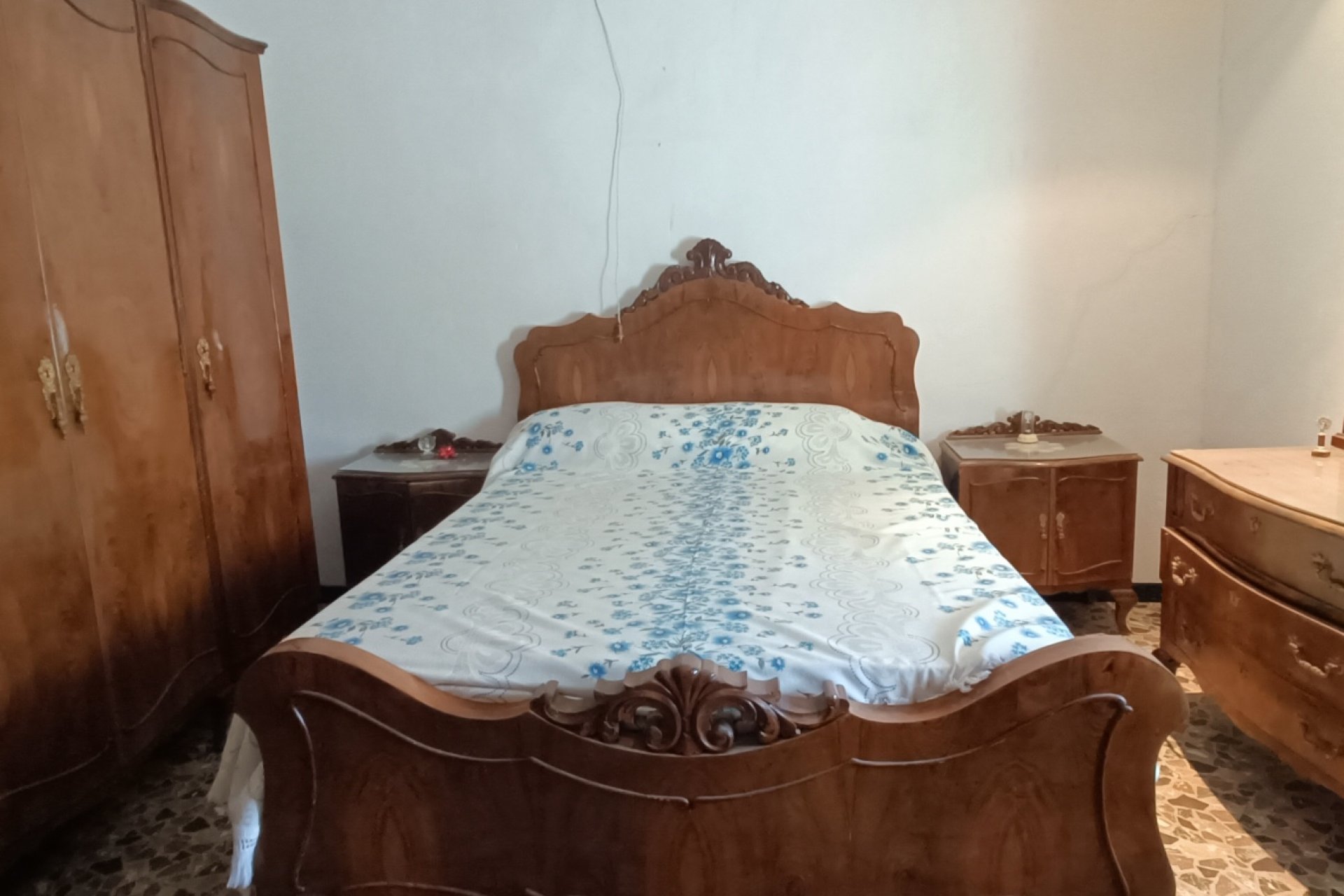 Resale - Villa / Detached - La Romana