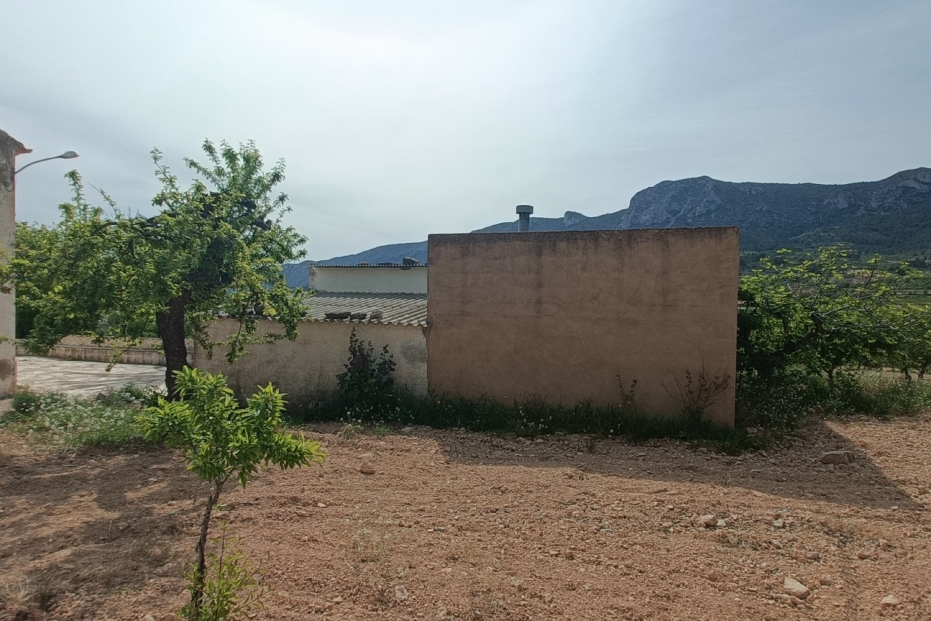 Resale - Villa / Detached - La Romana