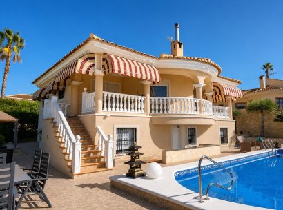 Villa / Detached · Resale - Rojales · Alicante · Spain