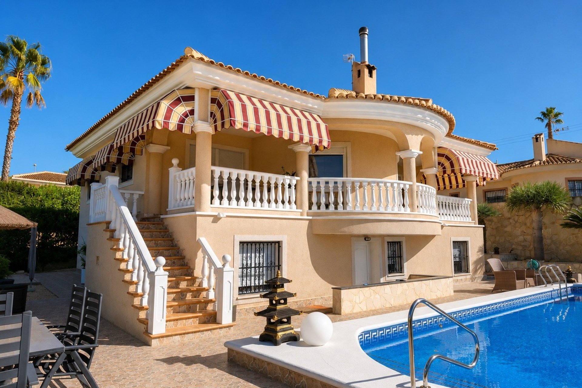 Resale - Villa / Detached - Rojales - Costa Blanca South