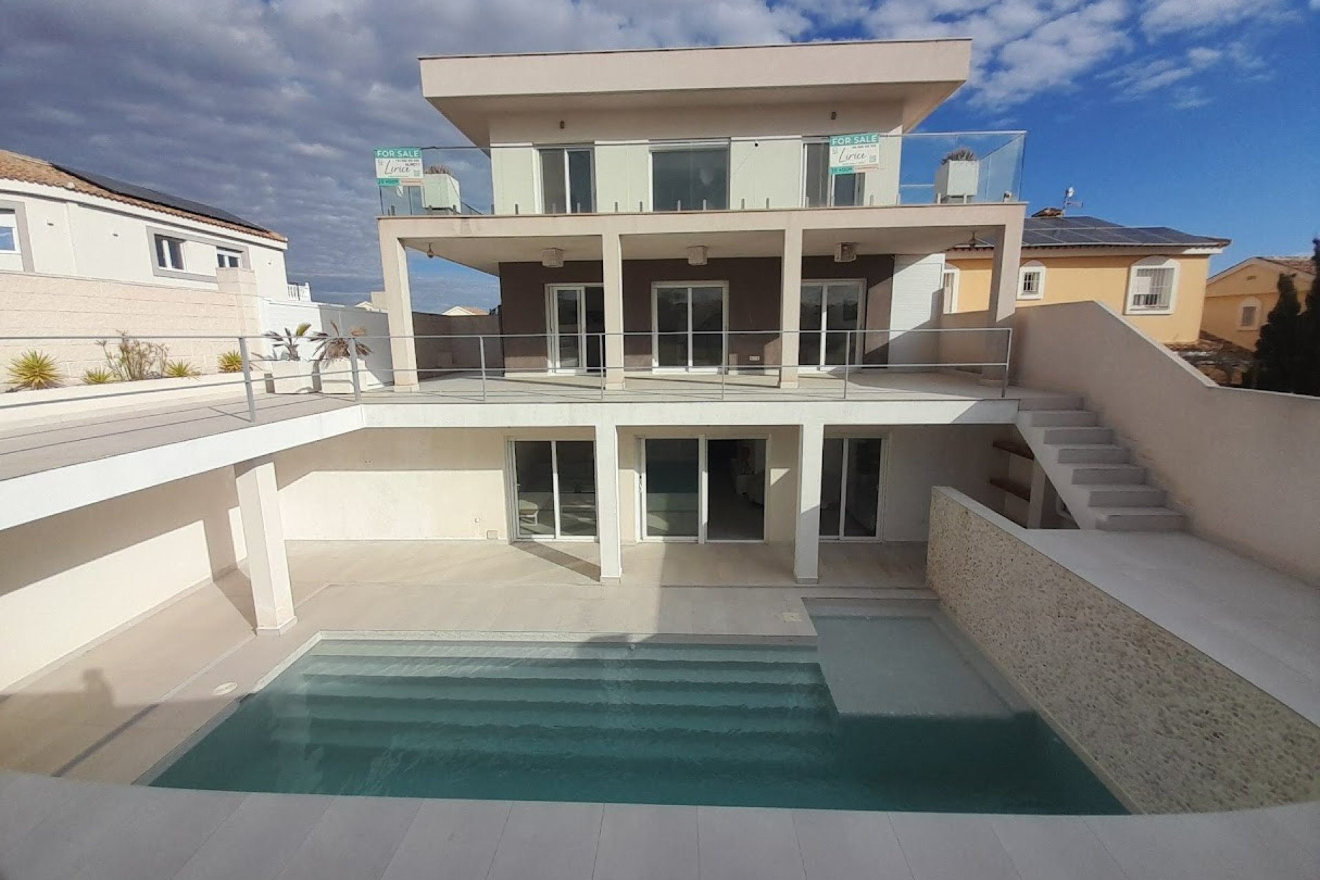 Reventa - Detached House / Villa - Gran Alacant - Costa Blanca Sur