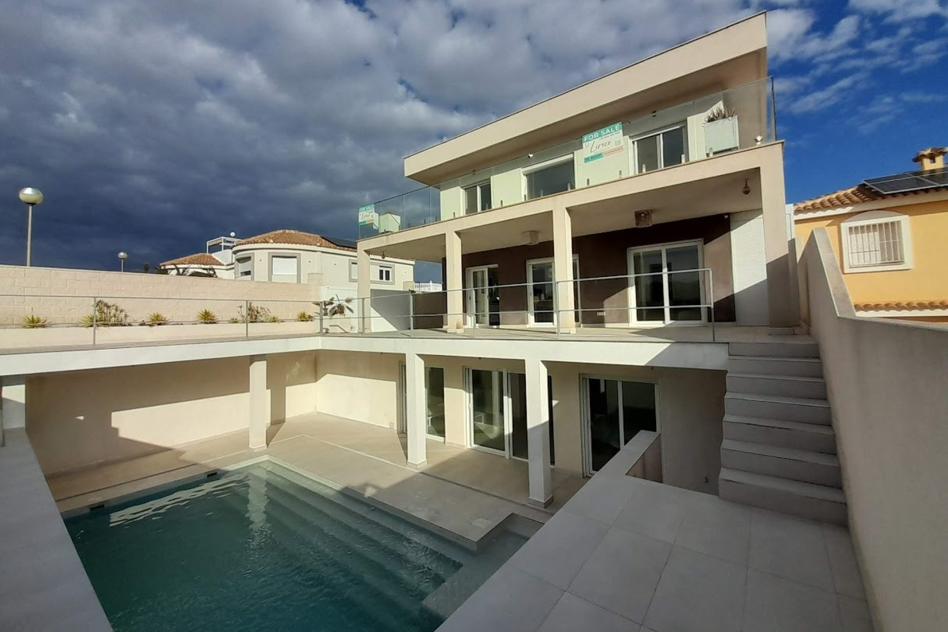 Reventa - Detached House / Villa - Gran Alacant - Costa Blanca Sur