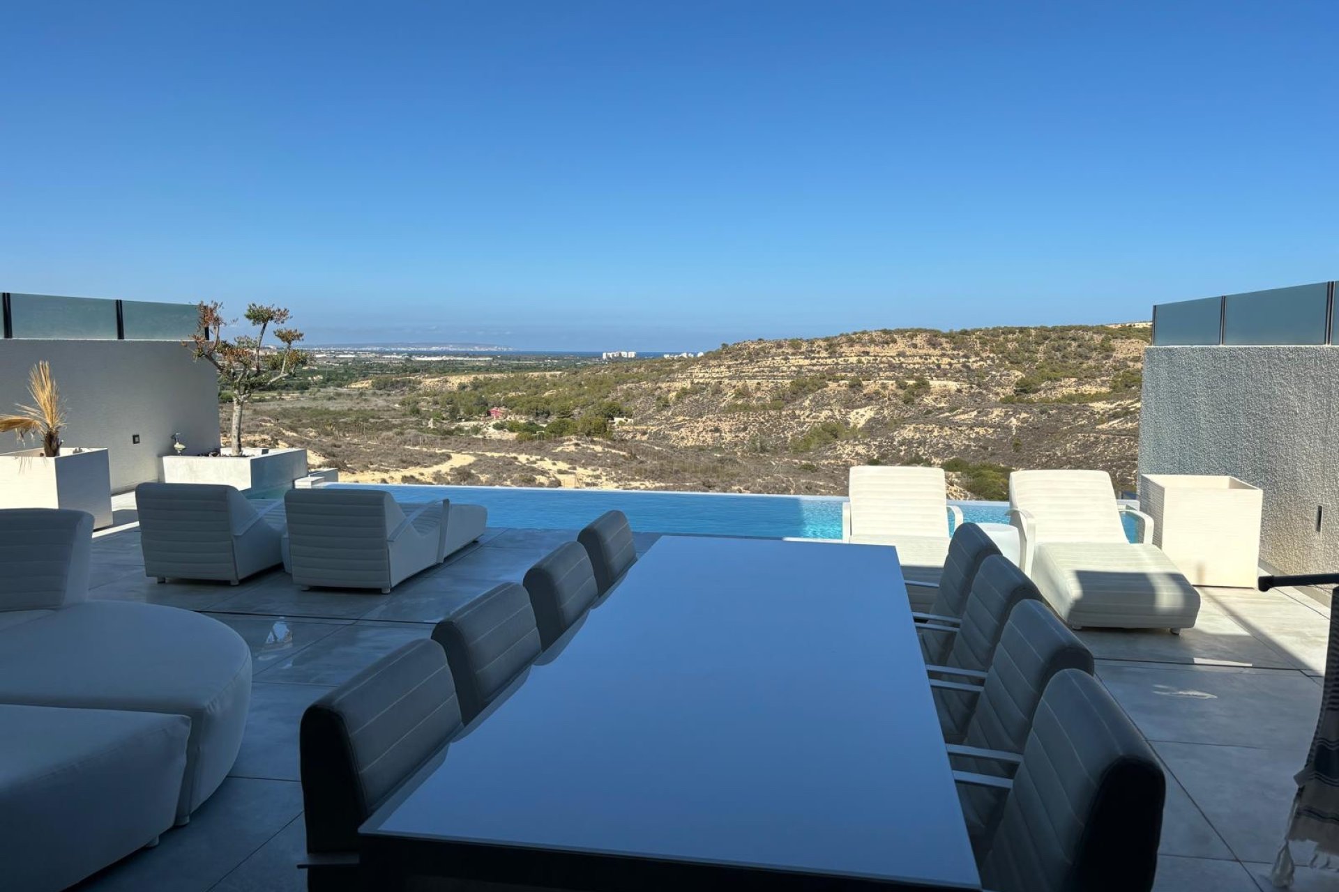 Herverkoop - Detached House / Villa - Ciudad Quesada