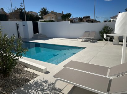 Detached House / Villa · Herverkoop - Ciudad Quesada · Alicante · Spanje