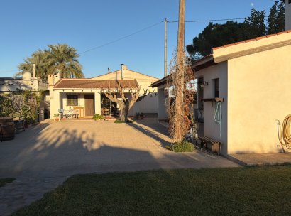 Semi - Detached Villa · Återförsäljning - Dolores · Alicante · Spanien