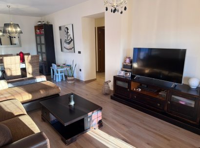 Semi - Detached Villa · Återförsäljning - Dolores · Alicante · Spanien