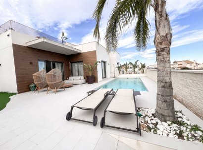 Villa · Herverkoop - San Miguel de Salinas · Alicante · Spanje