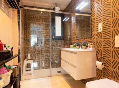 Apartment · Resale - Orihuela Costa · Playa Flamenca · Alicante · Spain