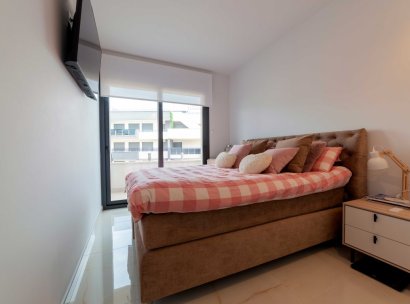 Apartment · Resale - Orihuela Costa · Playa Flamenca · Alicante · Spain