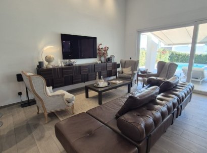 Villa · Herverkoop - La Finca Golf · Alicante · Spanje