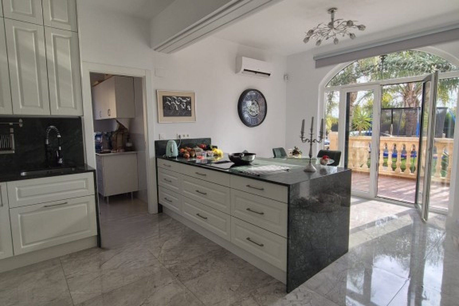 Resale - finca - Daya Vieja
