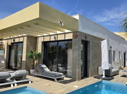 Villa · Wiederverkauf - Montesinos · Los Montesinos · Alicante · Spanien
