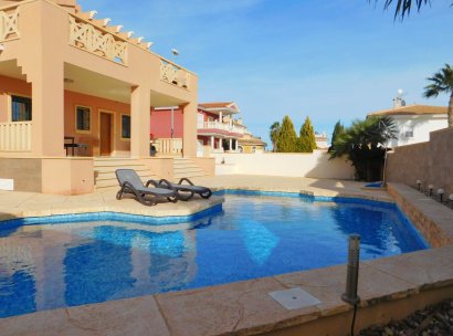 Vrijstaande villa · Herverkoop - Ciudad Quesada · Alicante · Spanje