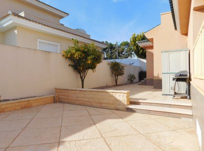 Vrijstaande villa · Herverkoop - Ciudad Quesada · Alicante · Spanje
