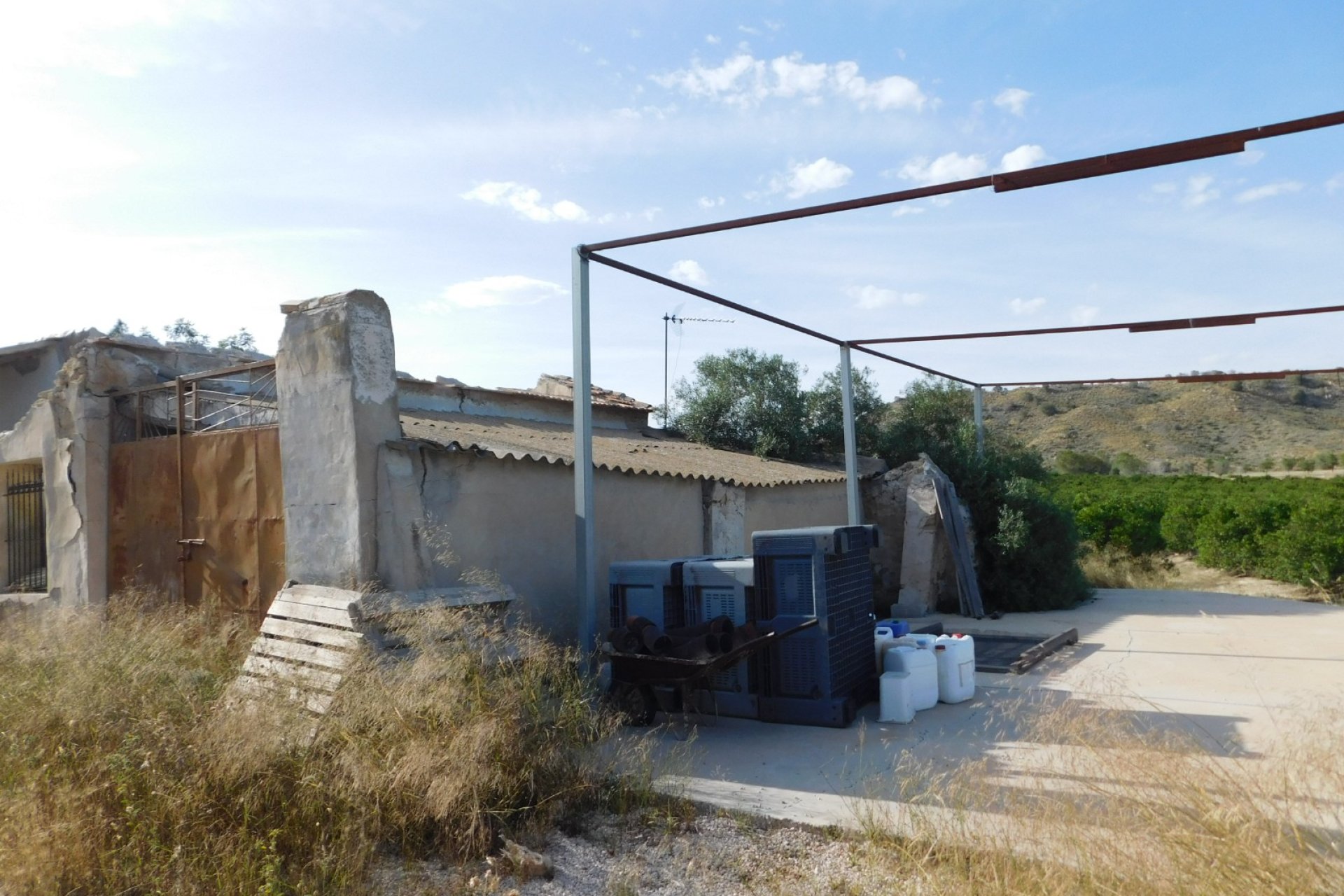 Resale - Plot / Land - Torremendo