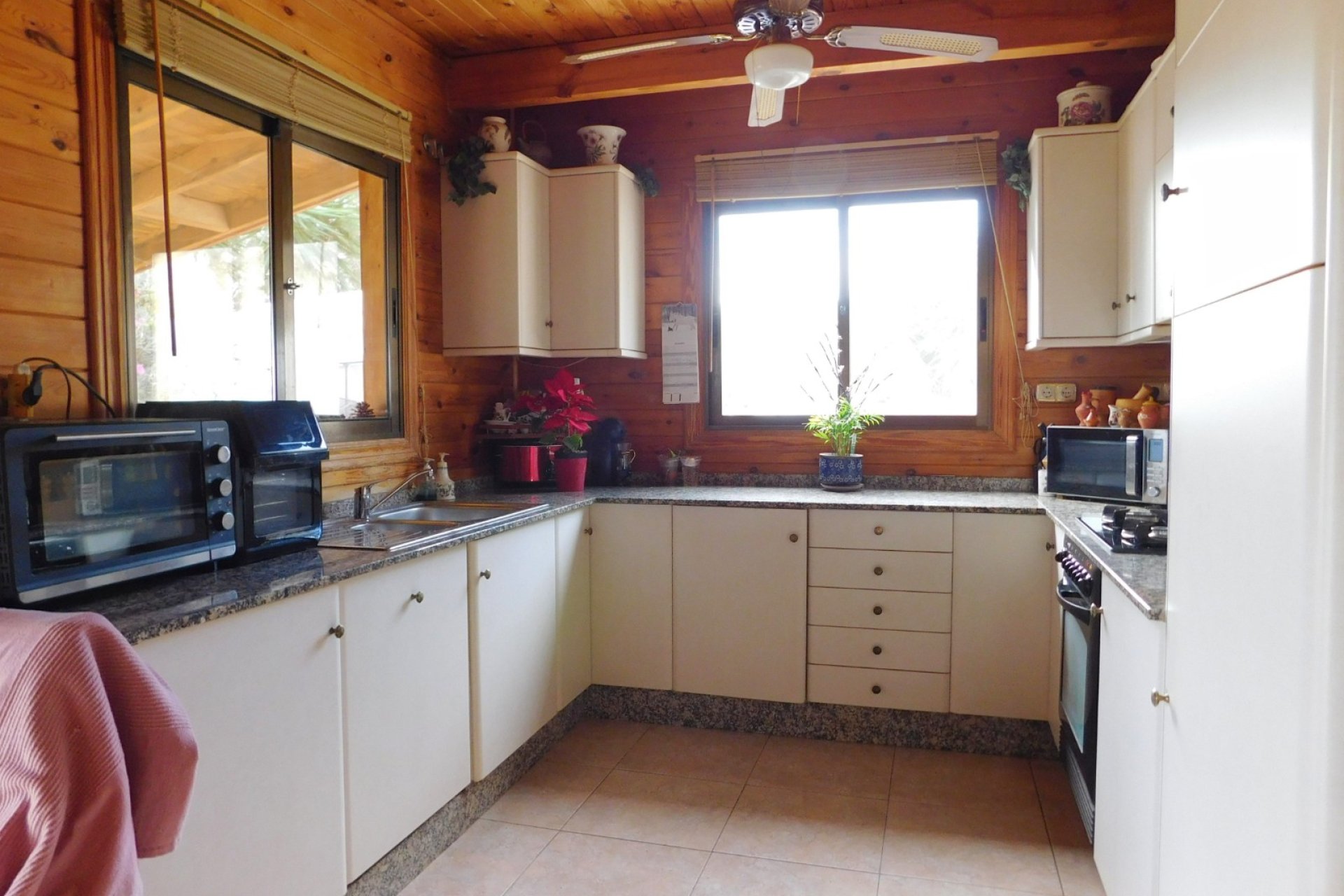 Återförsäljning - Finca / Country Property - Torremendo