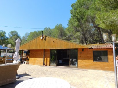 Finca / Country Property · Återförsäljning - Torremendo · Alicante · Spanien