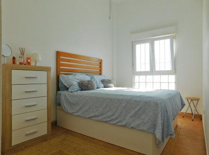 Lägenhet · Återförsäljning - Torremendo · Alicante · Spanien