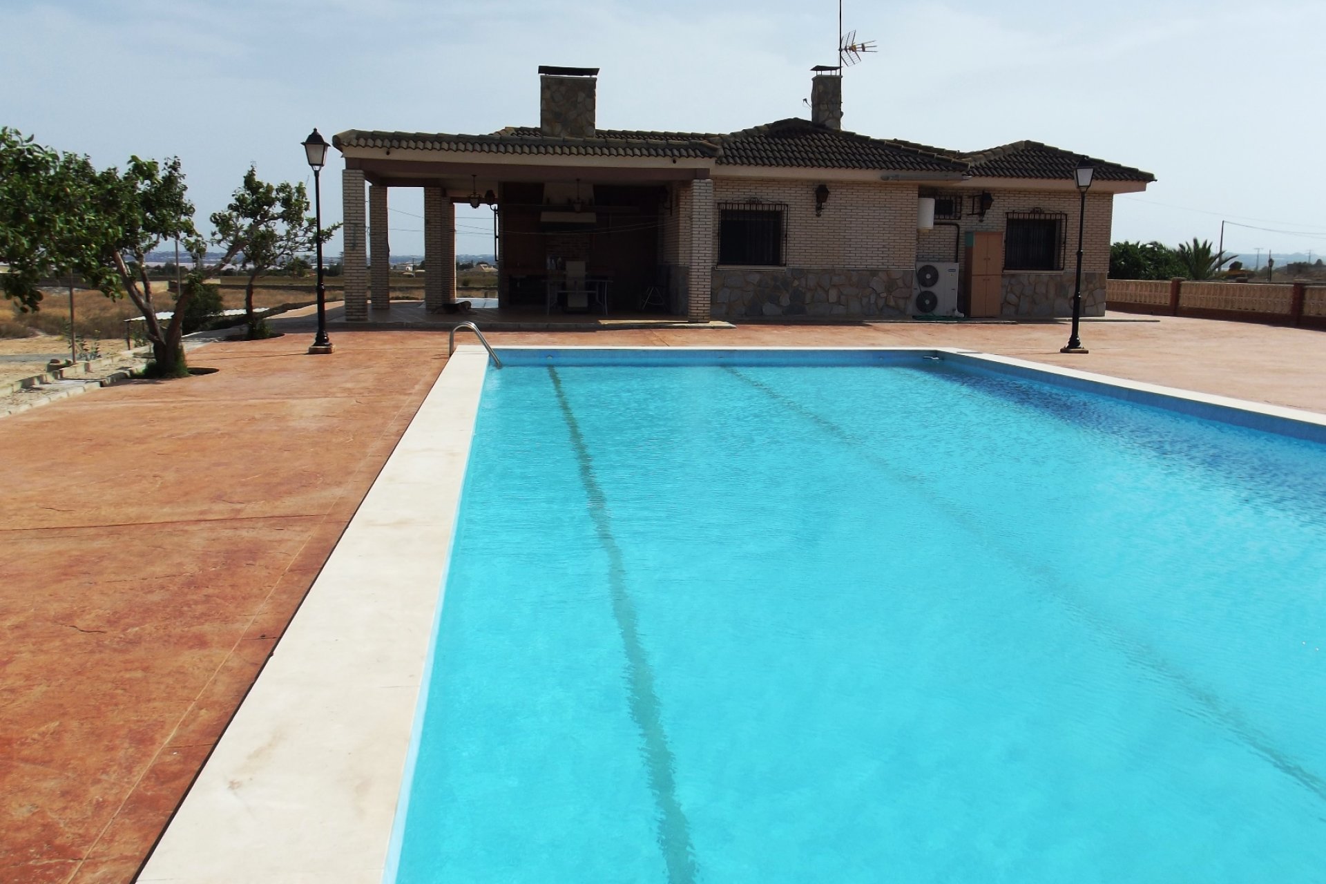 Resale - Villa for sale - La Herrada