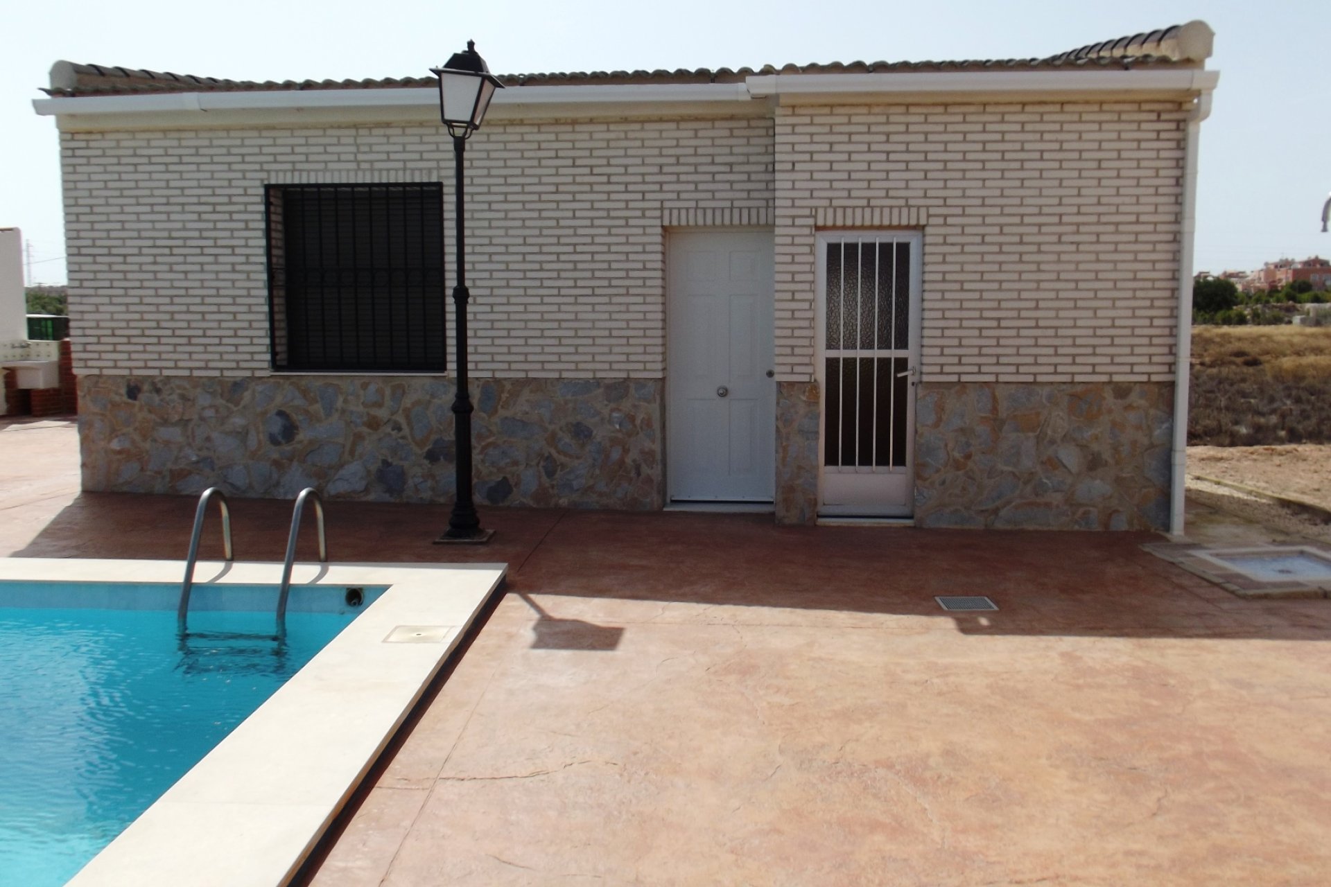 Resale - Villa for sale - La Herrada